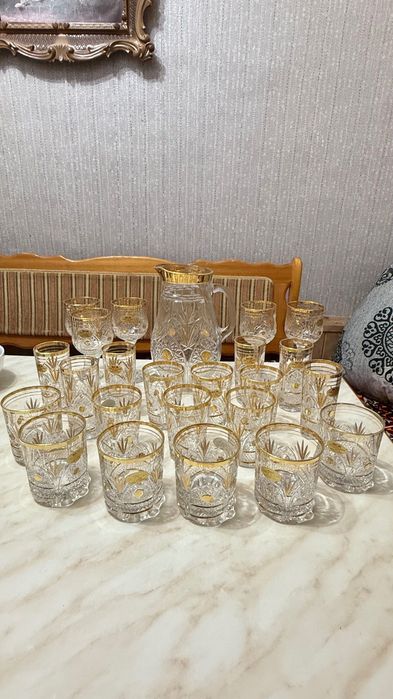 Набор бокалов и графин