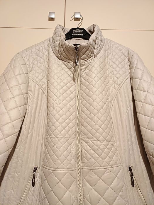 Яке и кожухчета +подарък шал