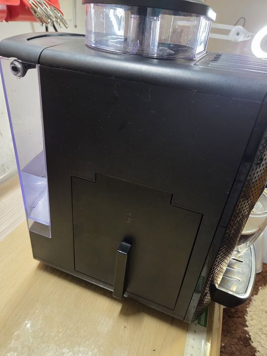 Espressor  automat  Krups EA 81'