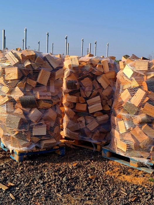 Lemne de foc fag tăiate și crăpate