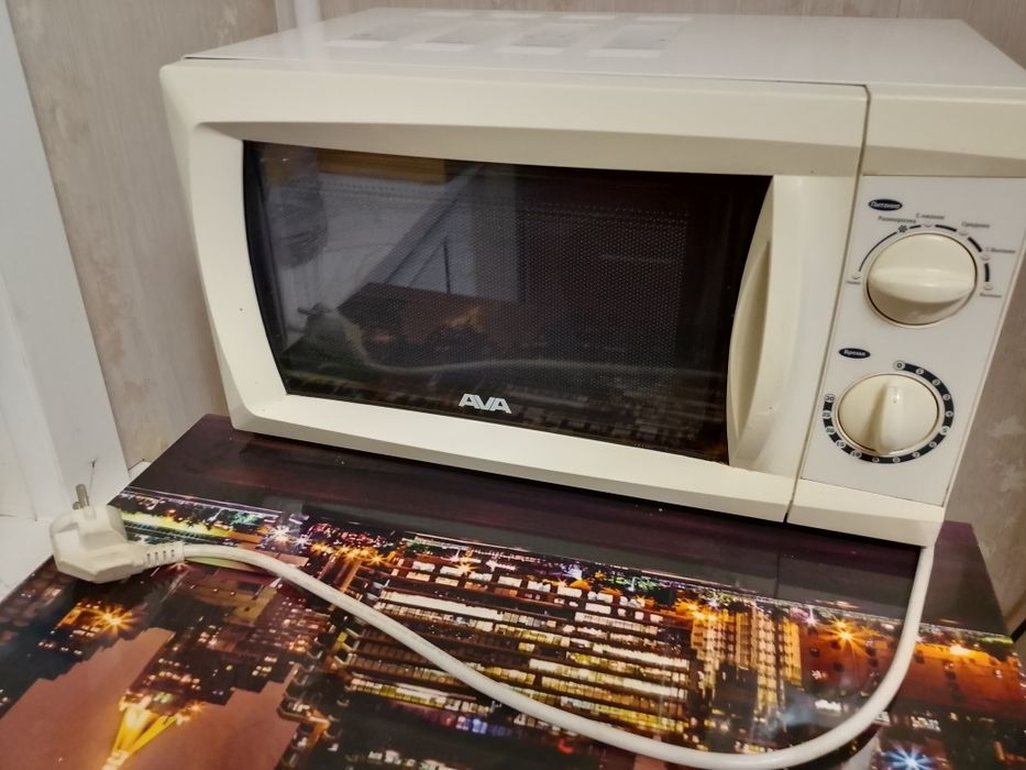 Продается микровольная печь Б/у