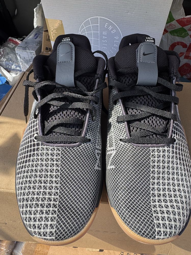 Продавам маратонки Nike Downshifter 12
