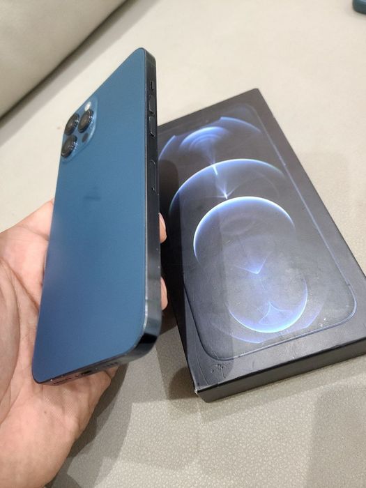 iPhone 12 max ideal