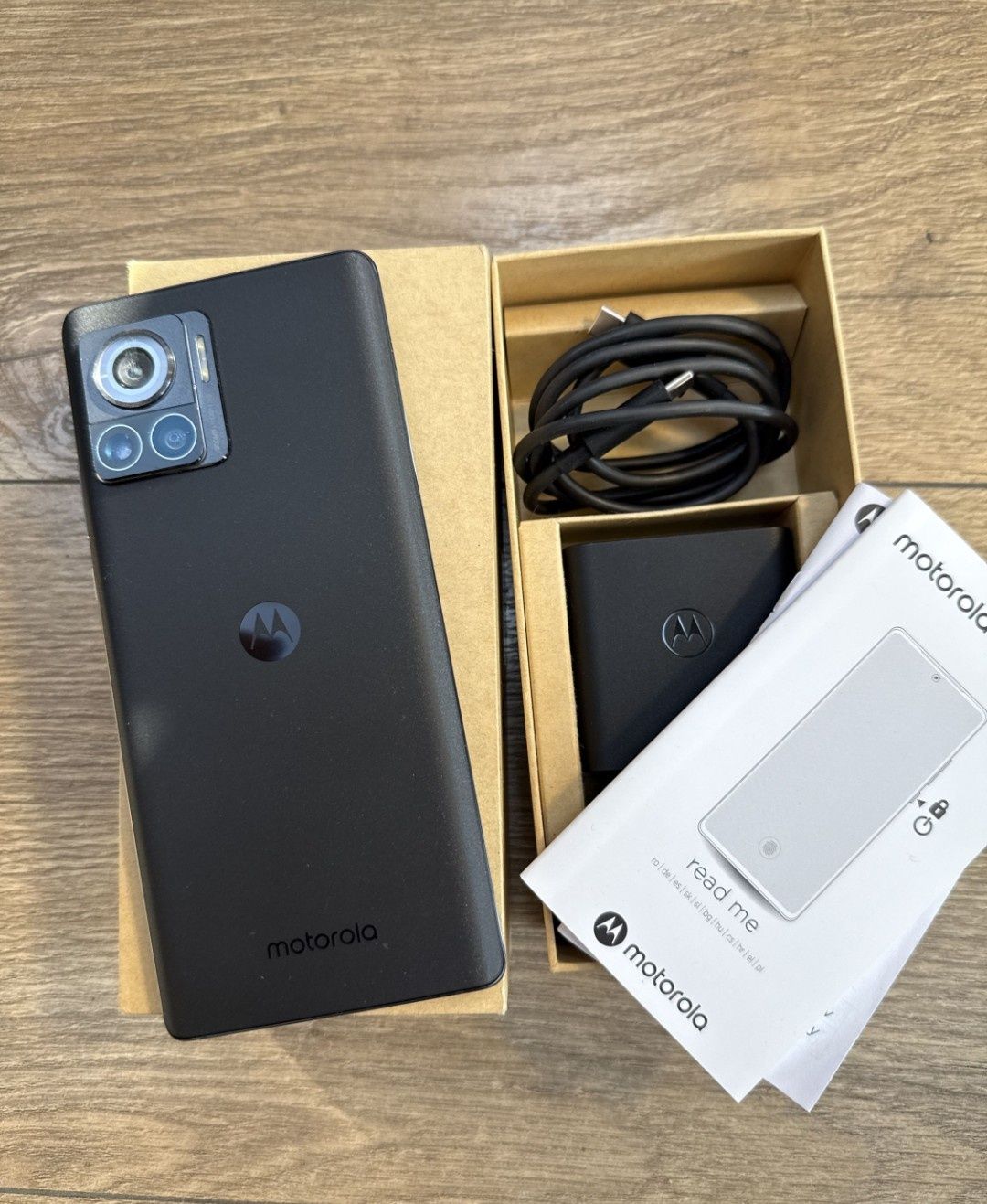 Motorola edge 30 ultra 12Gb рам