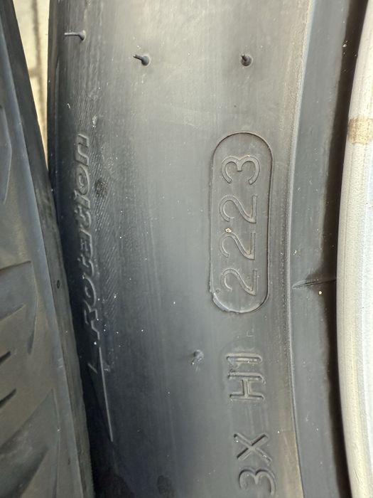 Jante Volvo Xc90 Xc60 originale 235 55 19 hankkok iarna