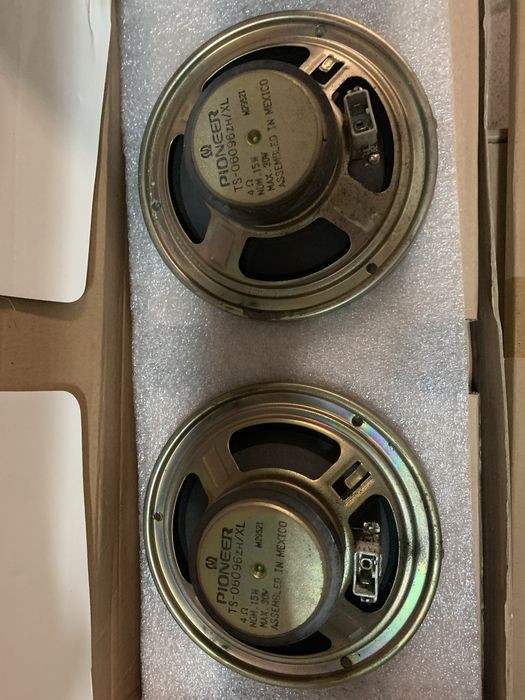 Tонлолони  12 см PIONEER  30W