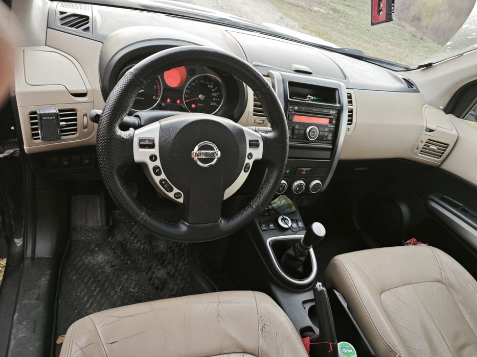 De vanzare Nissan X-Trail