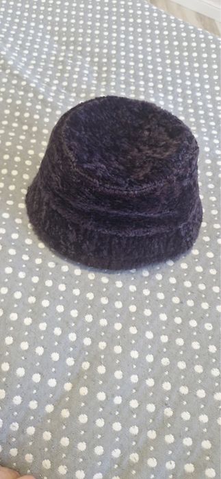 Продается меховая панамка женская