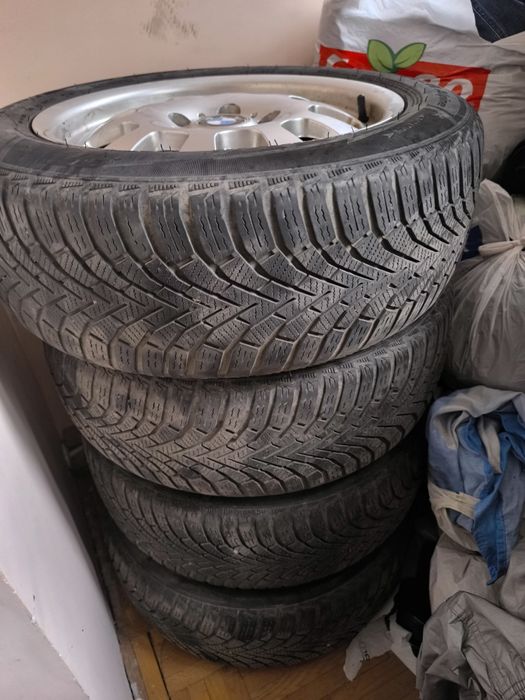 Оригинални джанти за БМВ 5х120 16 цола със зимни гуми