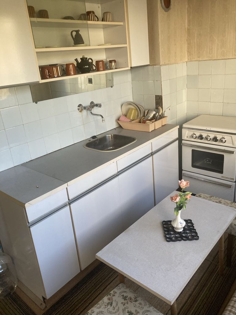 Продава се Двустаен апартамент в Перник, Байкушева махала - 76 кв.м за 356 €/кв.м - Снимка #7