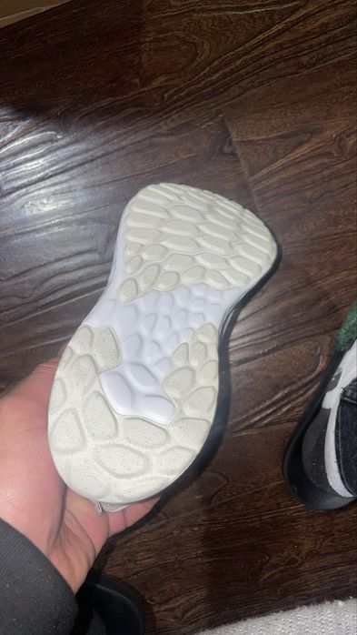 Adidani New balance marimea 37,5 ca noi