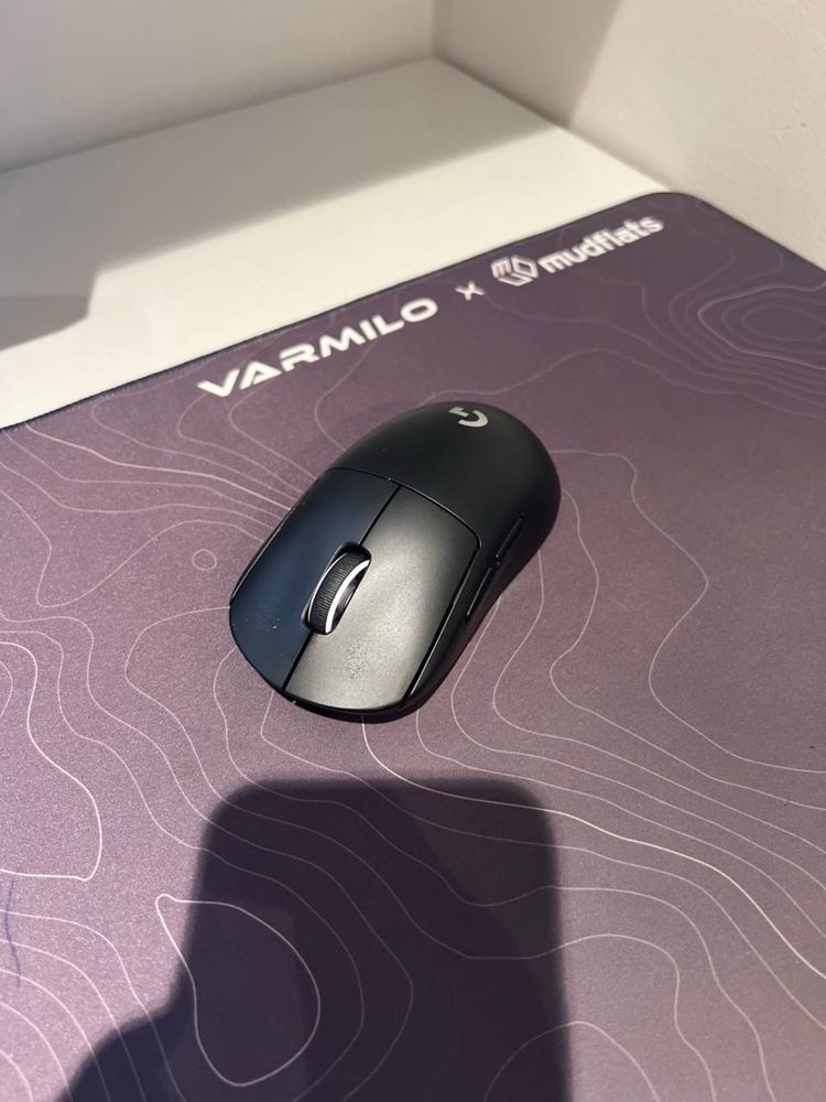 Мышка Logitech Superlight pro