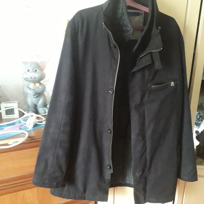 Продам мужскую демисезонную куртку