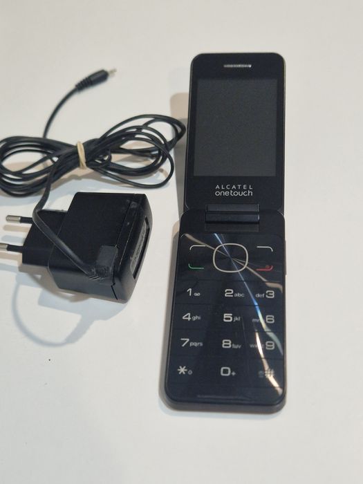 Telefon cu clapeta Lg