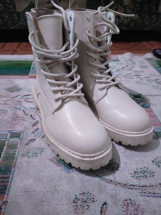Ботинки зимние новый