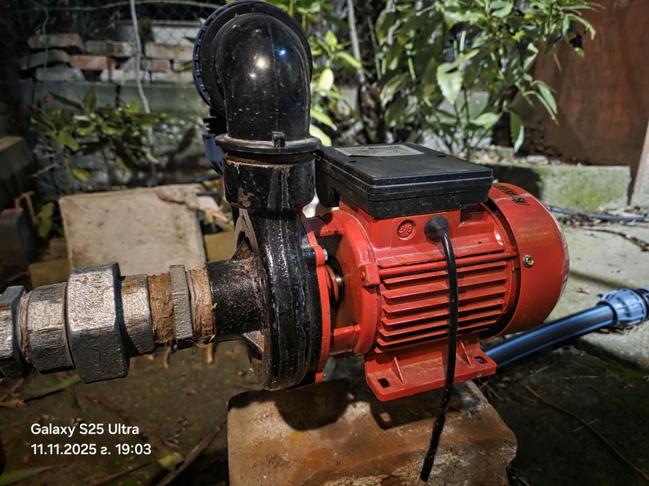 Градинска помпа raider