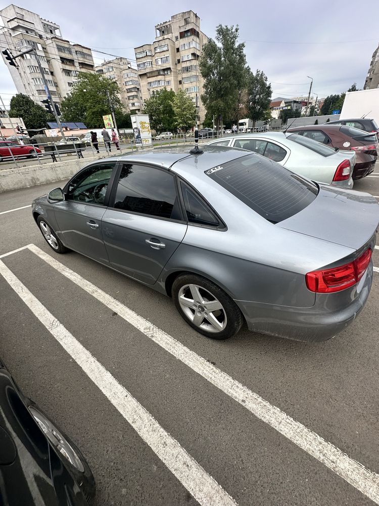 Audi a4 b8 2009 manual