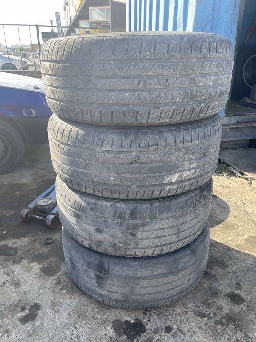 Комплект шин 285/60/R18