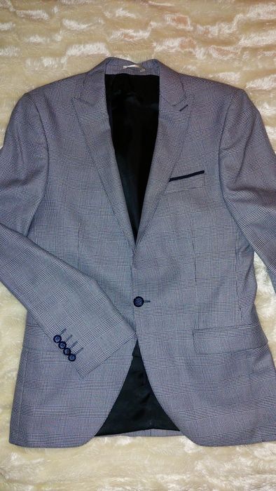 Мужской костюм тройка