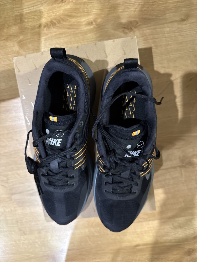 Nike Lunar Roam