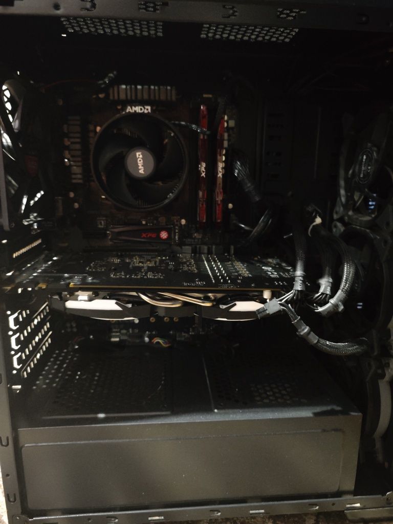 Геймърски компютър gtx 1070ti / ryzen 5 3600 r