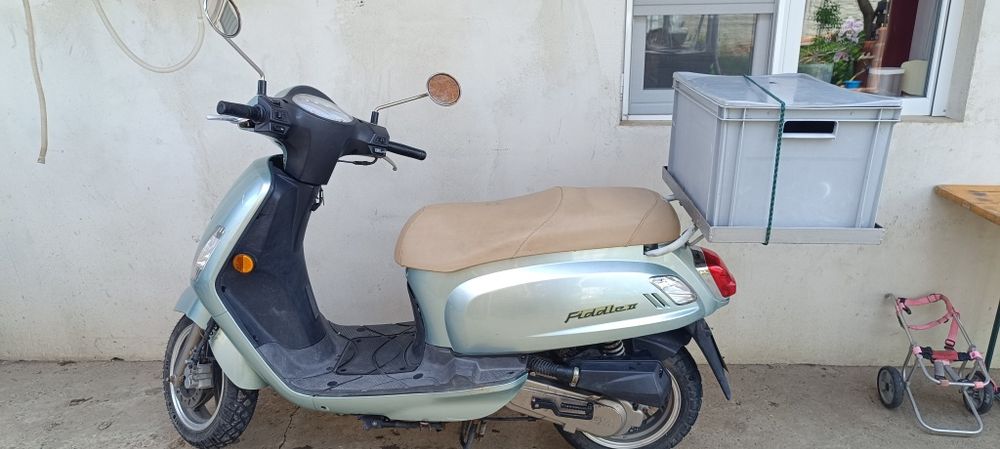Vand scuter SYM FIDDLE 2 capacitate  50cc