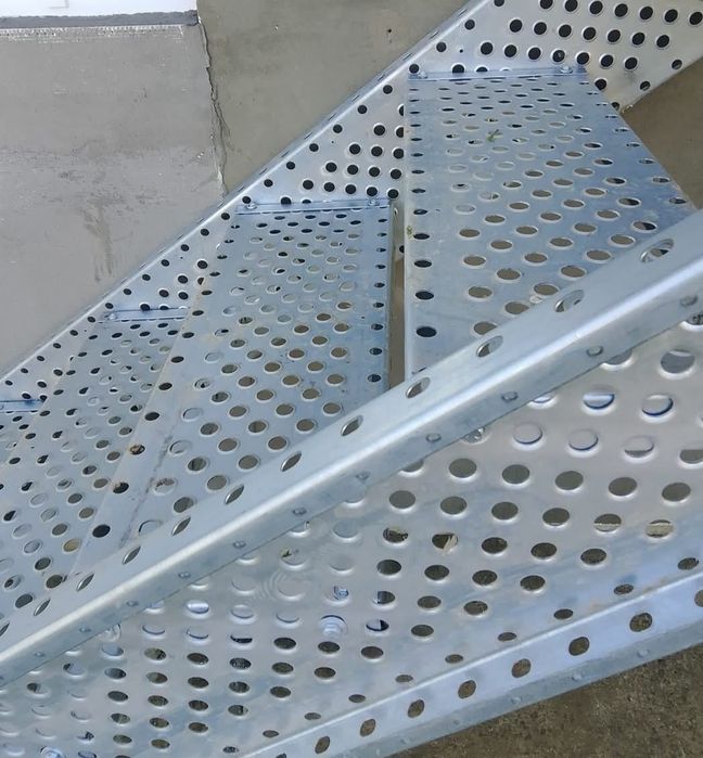 Scări exterior si interior galvanizate profesionale