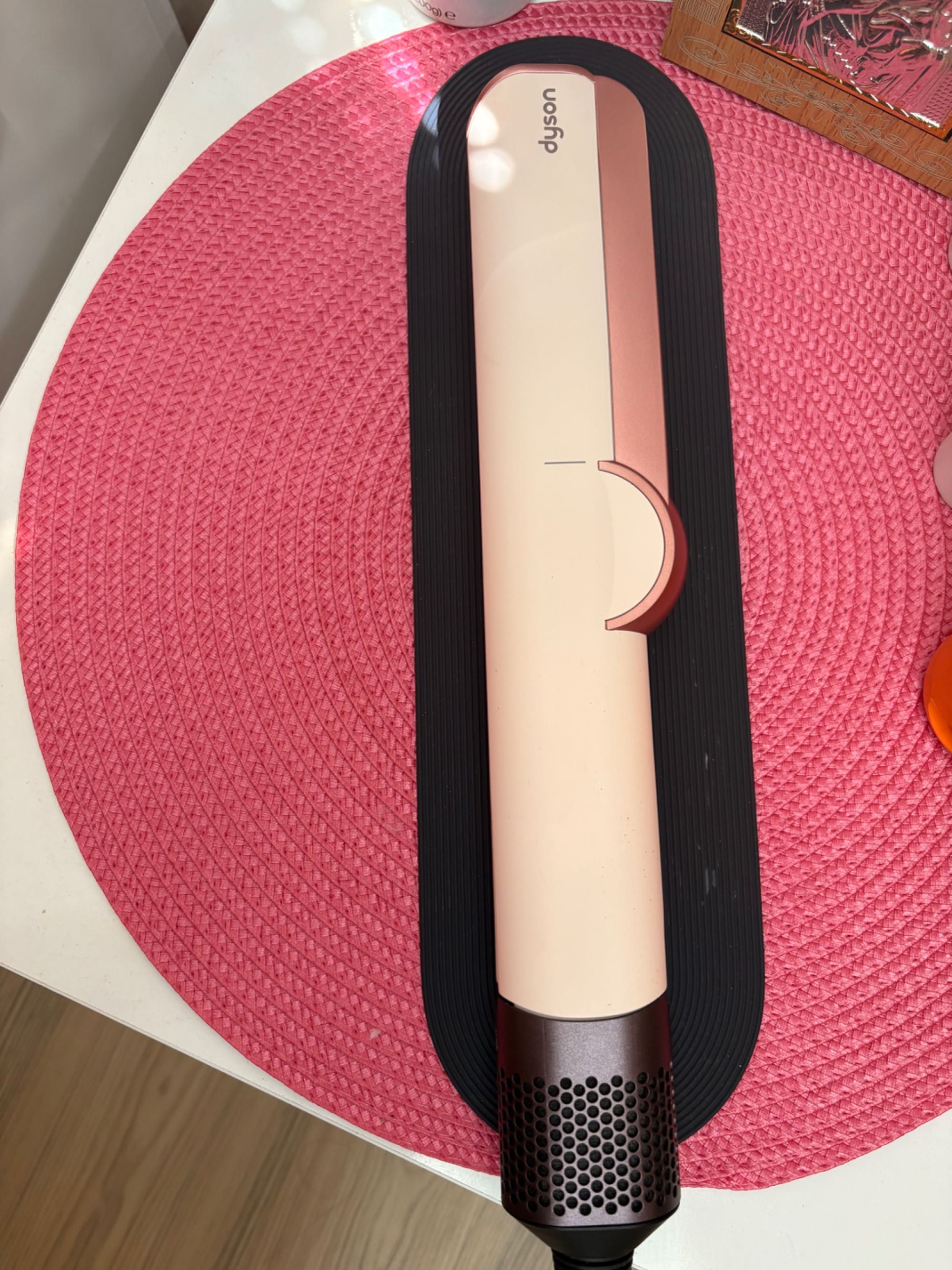 Dyson Airstreit/ Преса Дайсон