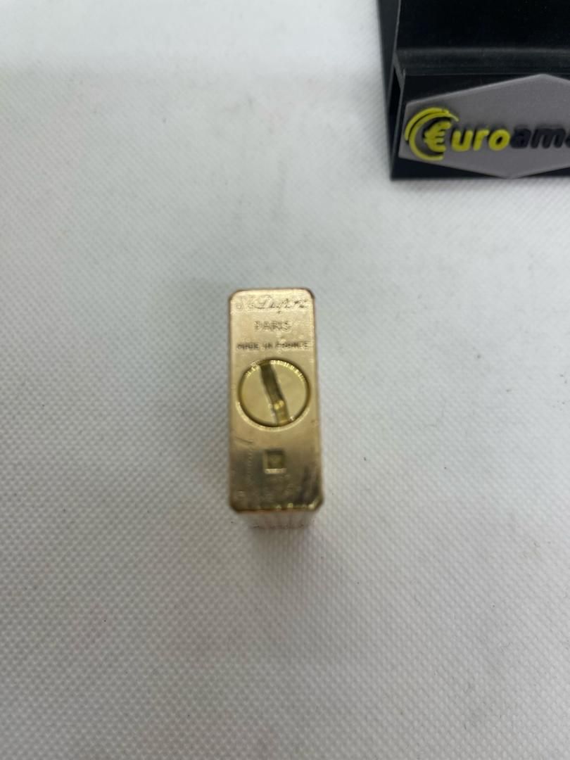 Bricheta S.T Dupont de Paris -A-