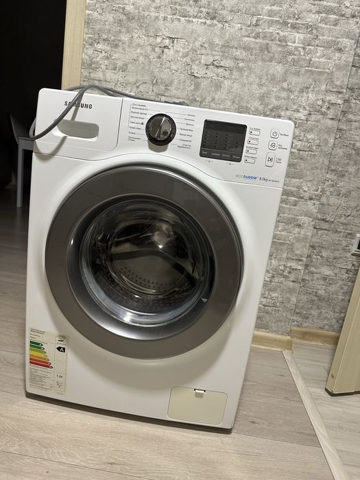 Продам стиральную машинку