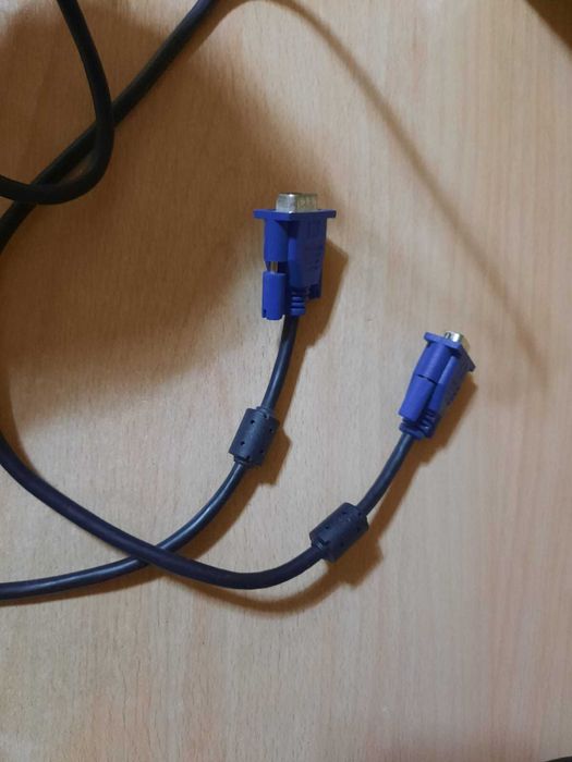 Продам монитор диагональ 48см + клавиатура