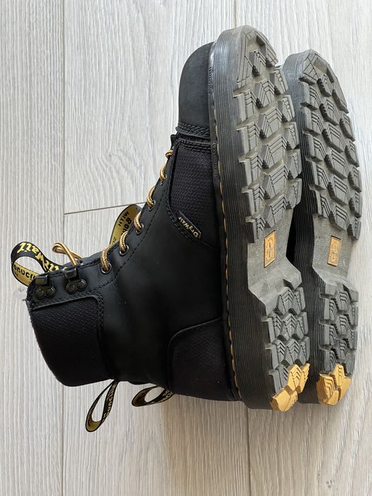 Bocanci ghete piele impermeabil Dr Doc Martens 41