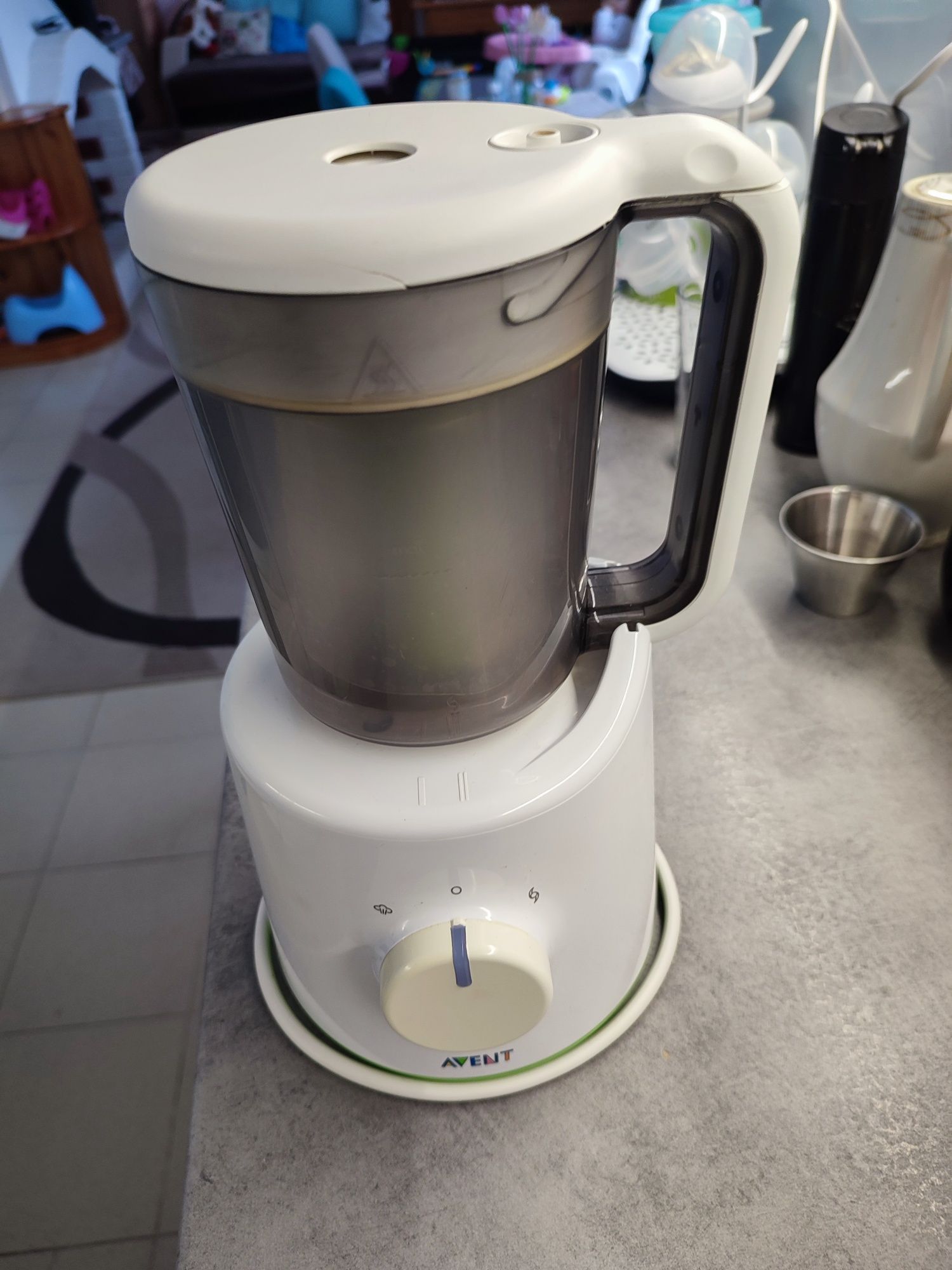 Avent Philips 2в1 уред за готвене на пара и пасиране