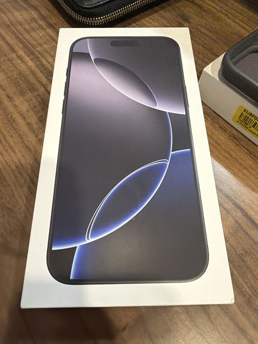 Продам айфон 16 про макс 256гб