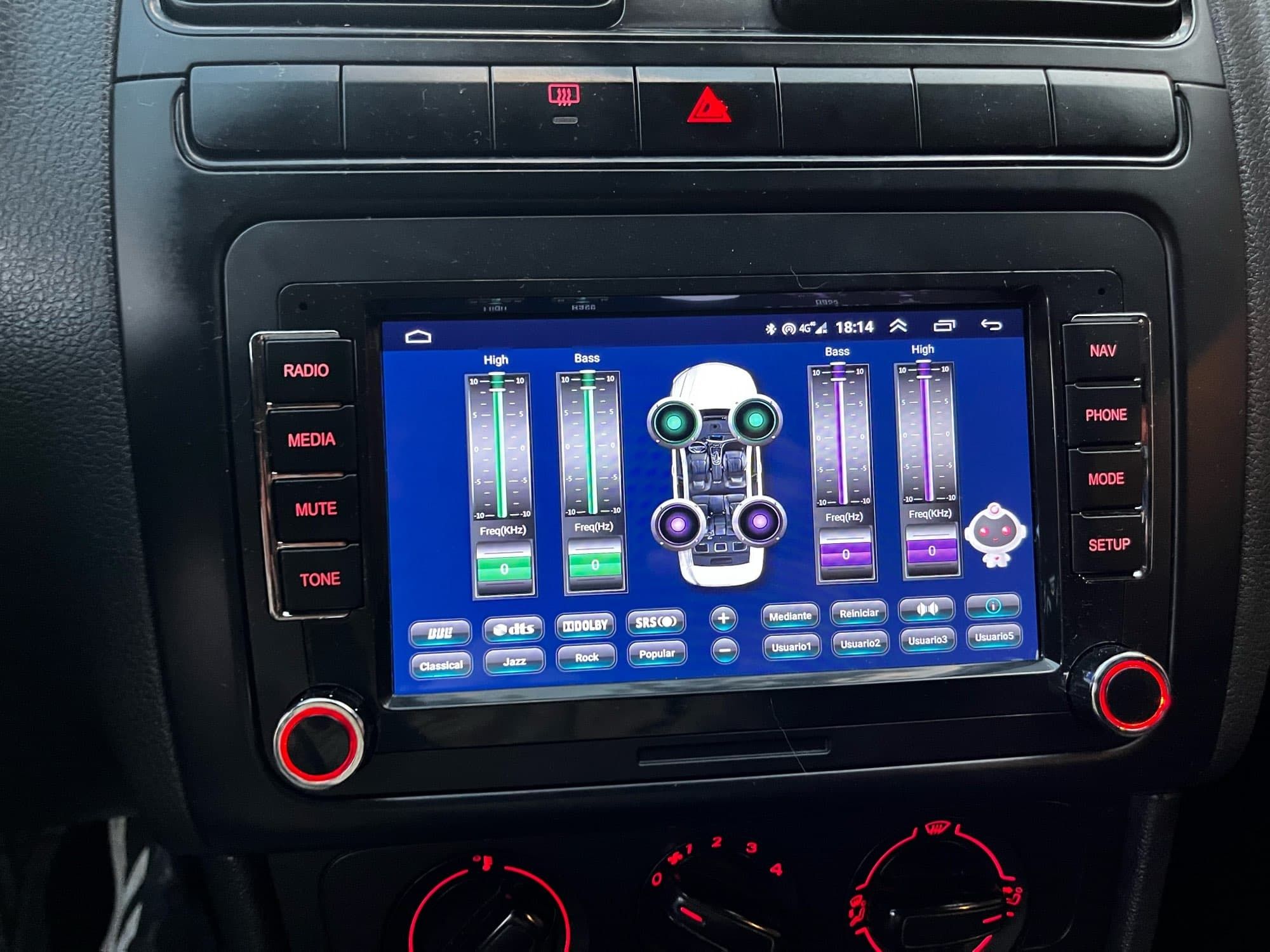 Navigatie 7 inch 4GB compatibilă cu Volkswagen, Skoda și Seat