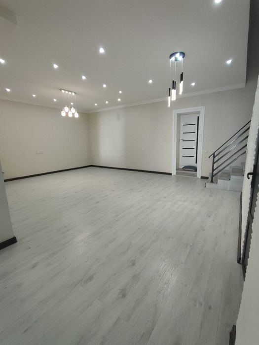 Продам евро дом Циалковский