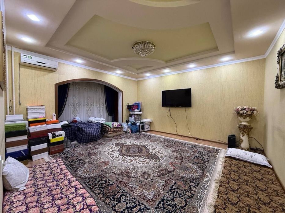 Две квартиры 2+2. 140м2. Юнусабад 8