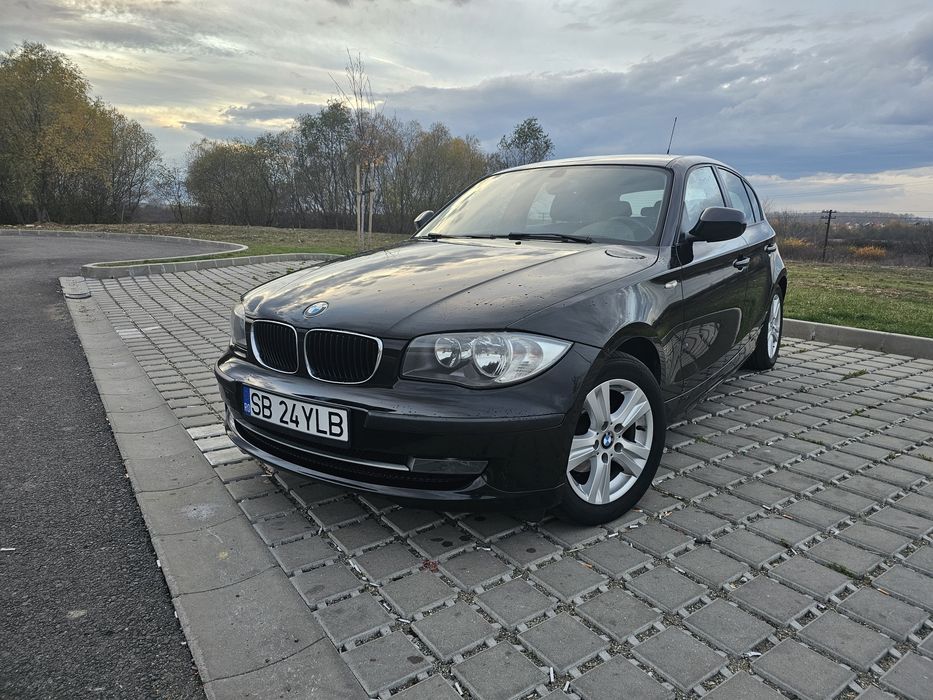 BMW Seria1 116i / Camera Marsarier / Interor Sport /+ Jante Iarna