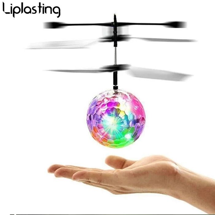 Dronă elicopter crystal ball