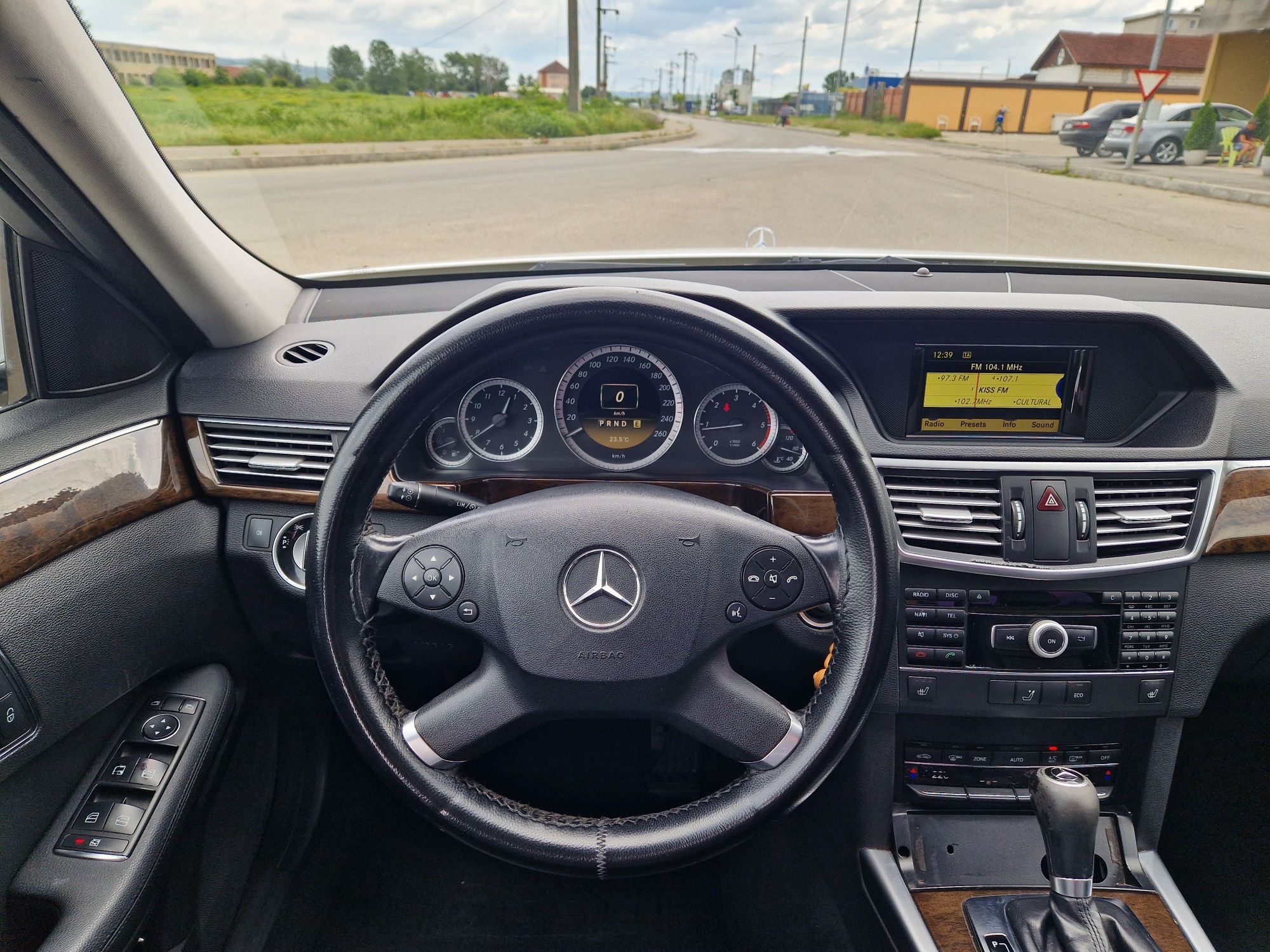 Vand/schimb Mercedes E200 automat Euro 5