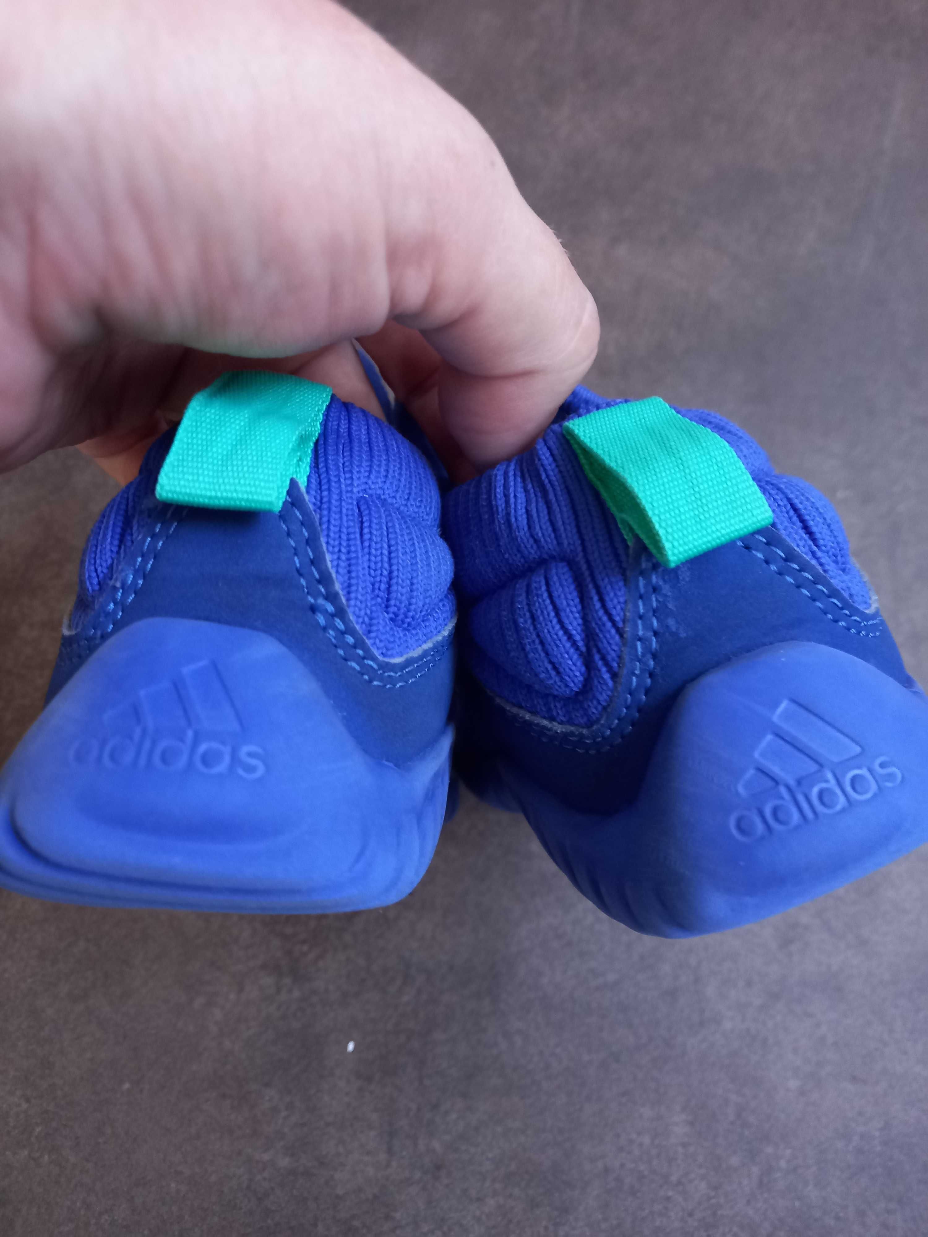 Adidas сини 24 /розови 21
