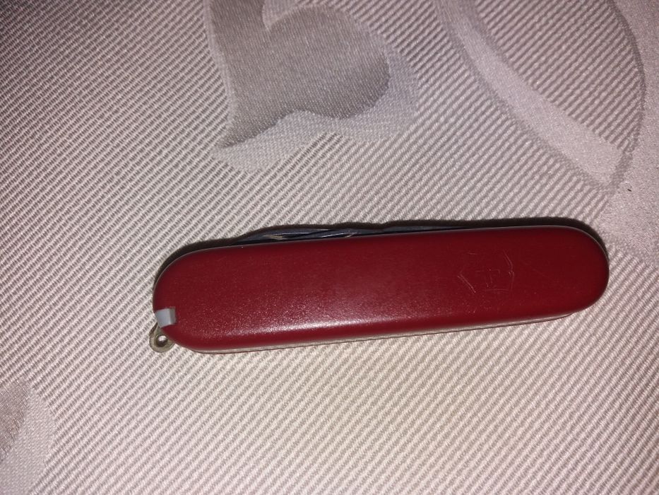 оригинално швейцарско ножче victorinox officier suisse 1980г