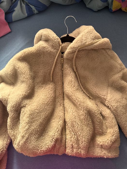 Пухкаво яке Bershka