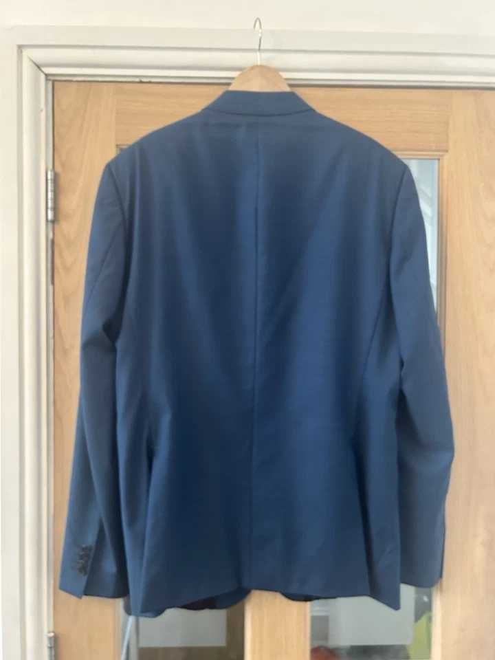 Hugo Boss костюм XL