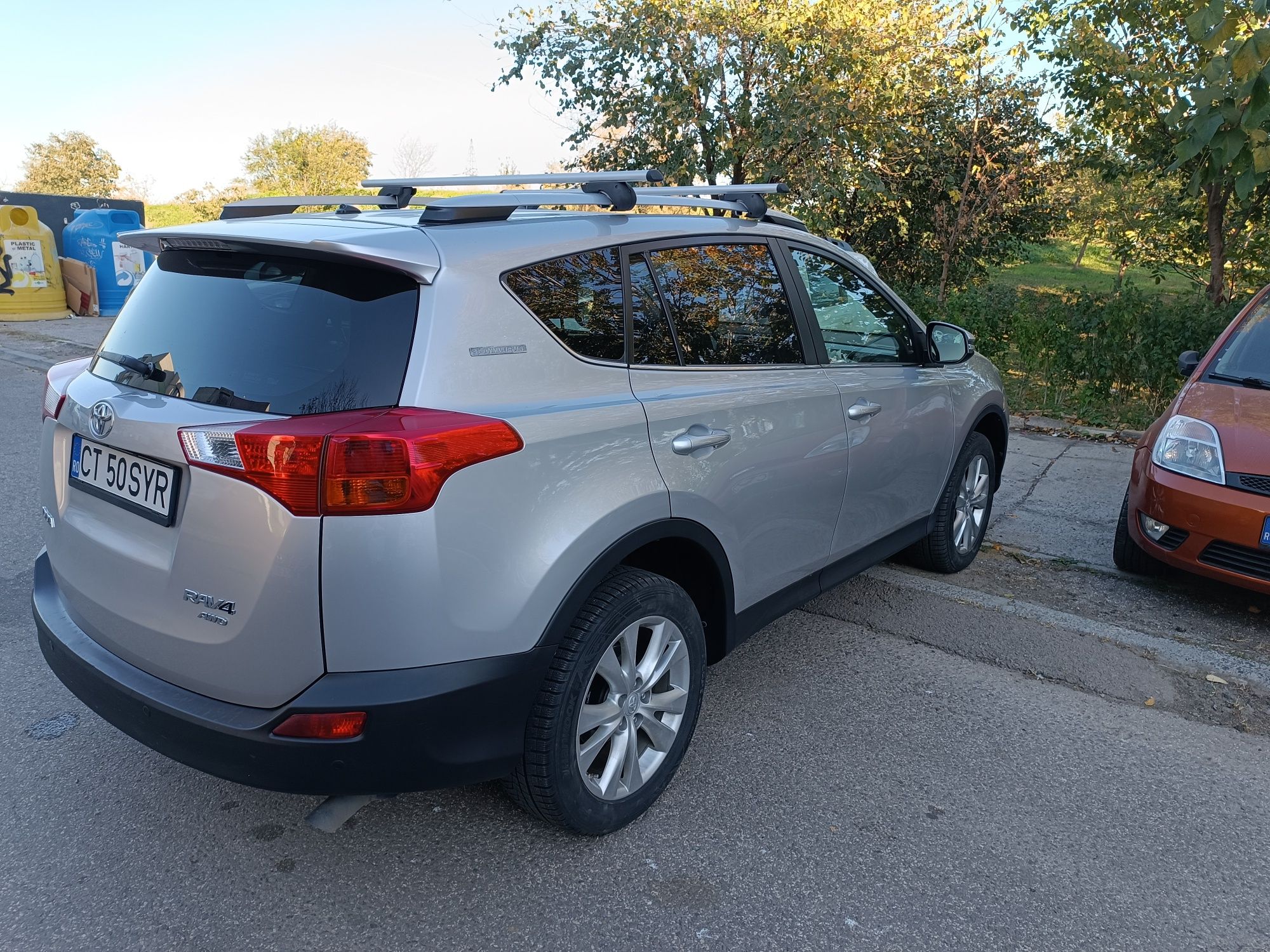 Toyota RAV4 2014