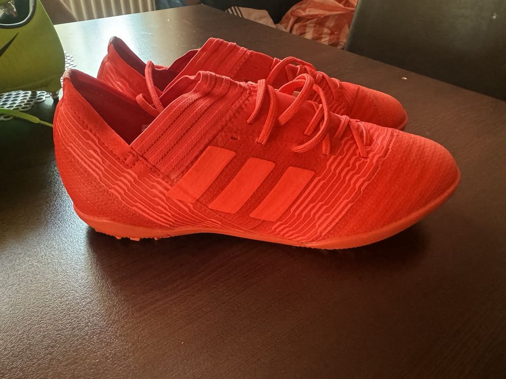 ЧИСТО НОВИ Adidas nimezis 38 и 2/3