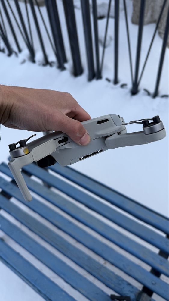 Продам дрон dji mini 2 б/у Жезказган