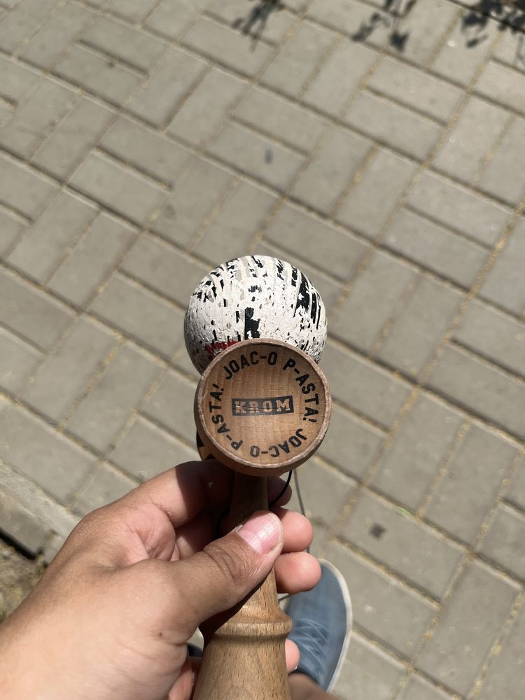 Kendama krom joc-o p-easta