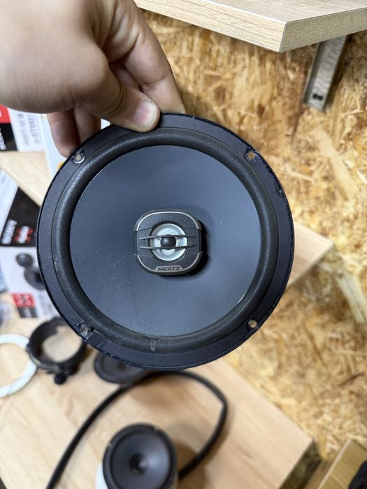 hertz uno kalonka komplekt 4 ta