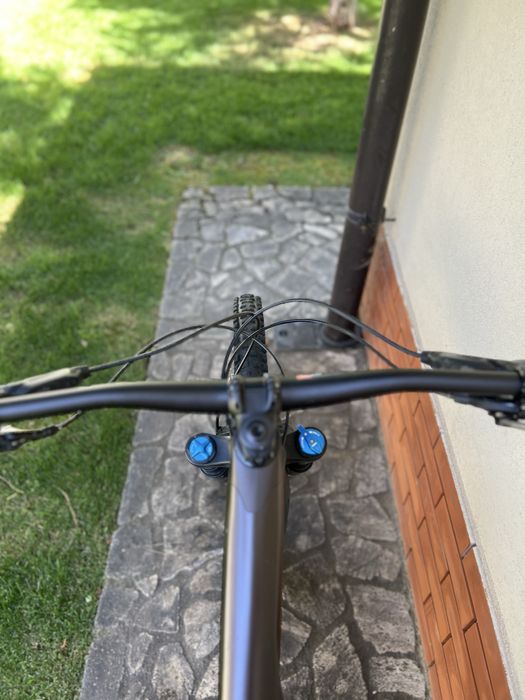 Bicicletă Specialized Stumpjumper EVO Comp 2022Carbon 29” – Mărime S3